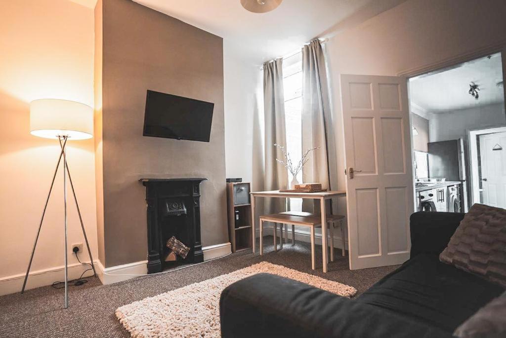 Cosy Affordable Digs Near Coventry City Centre Sleeps5 With Free Parking Bagian luar foto