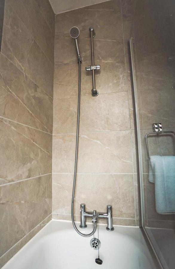 Cosy Affordable Digs Near Coventry City Centre Sleeps5 With Free Parking Bagian luar foto